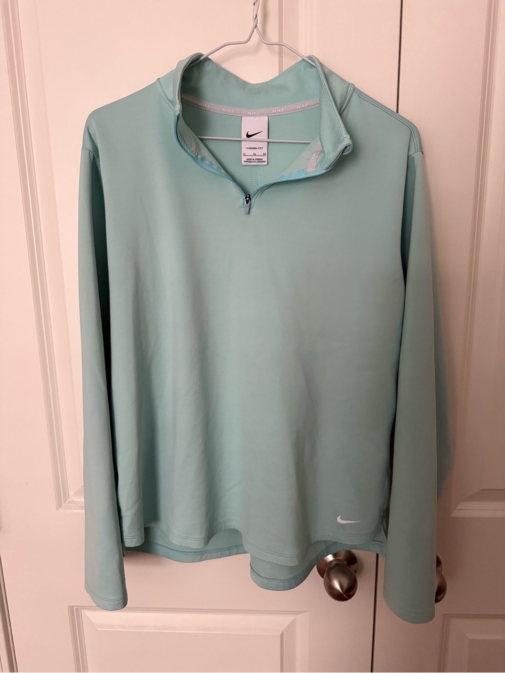 Nike Women's Therma-Fit Quarter-Zip Pullover